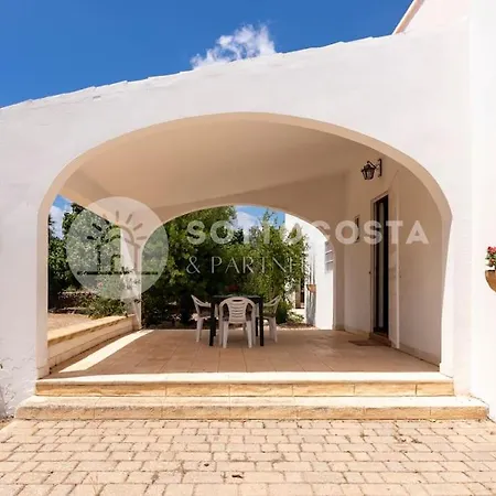 Oasis Willa Torre Lapillo